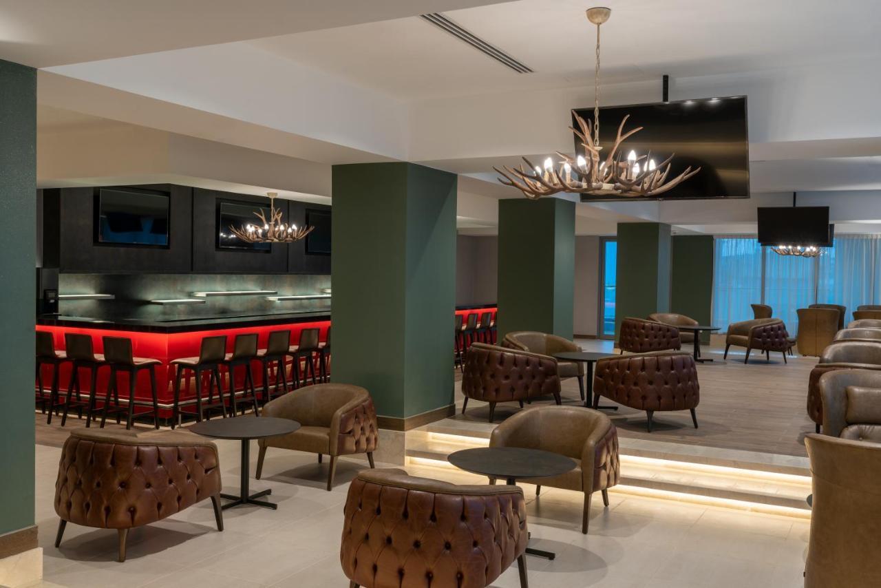 Radisson Blu Hotel, Джуба Екстер'єр фото