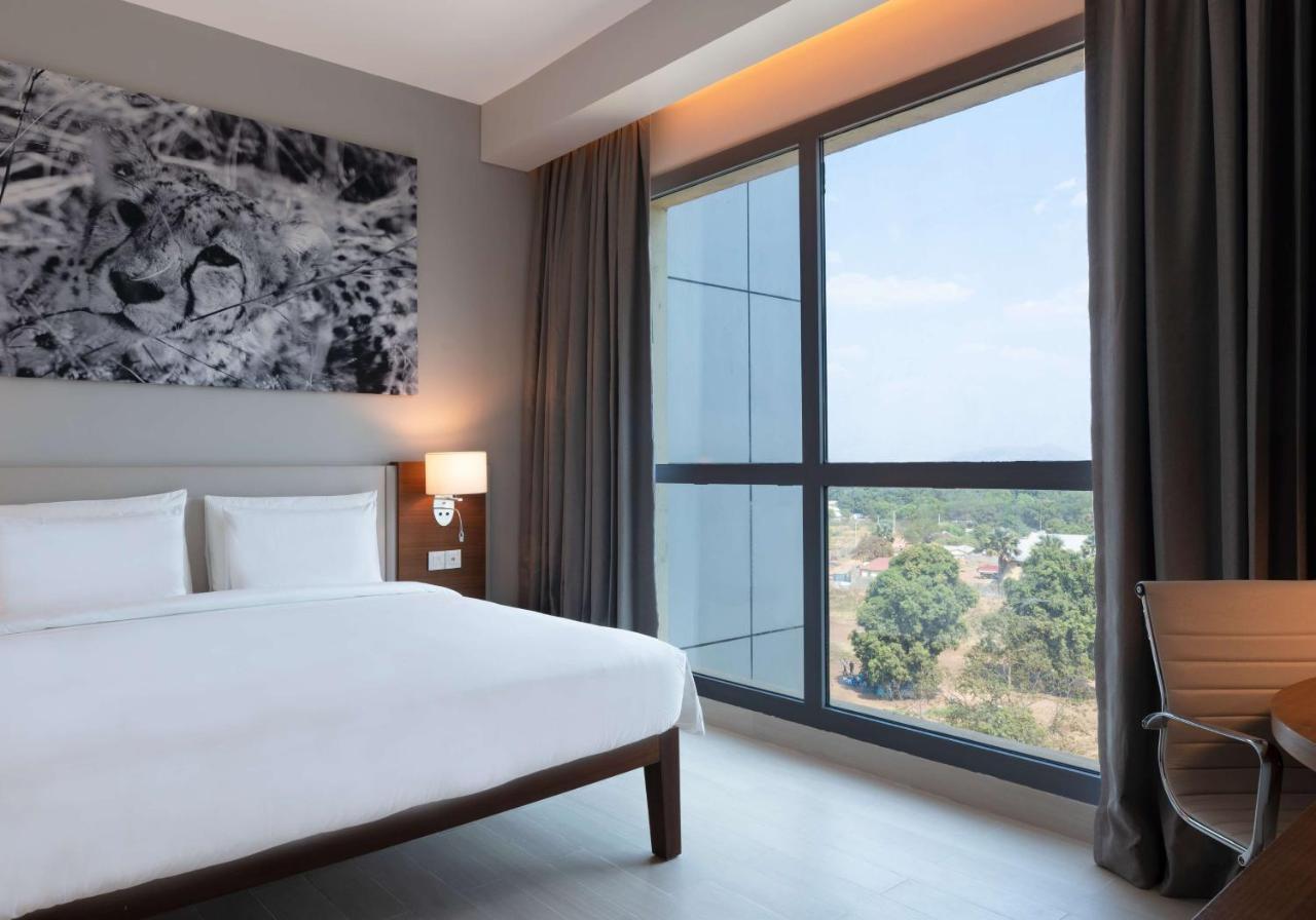 Radisson Blu Hotel, Джуба Екстер'єр фото
