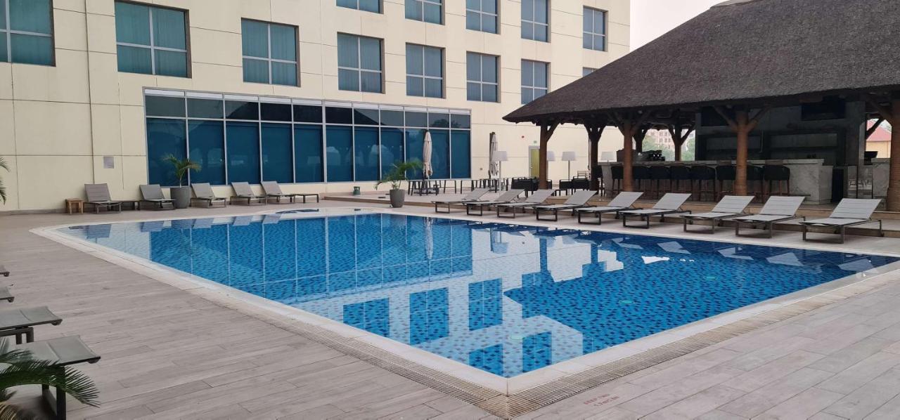 Radisson Blu Hotel, Джуба Екстер'єр фото